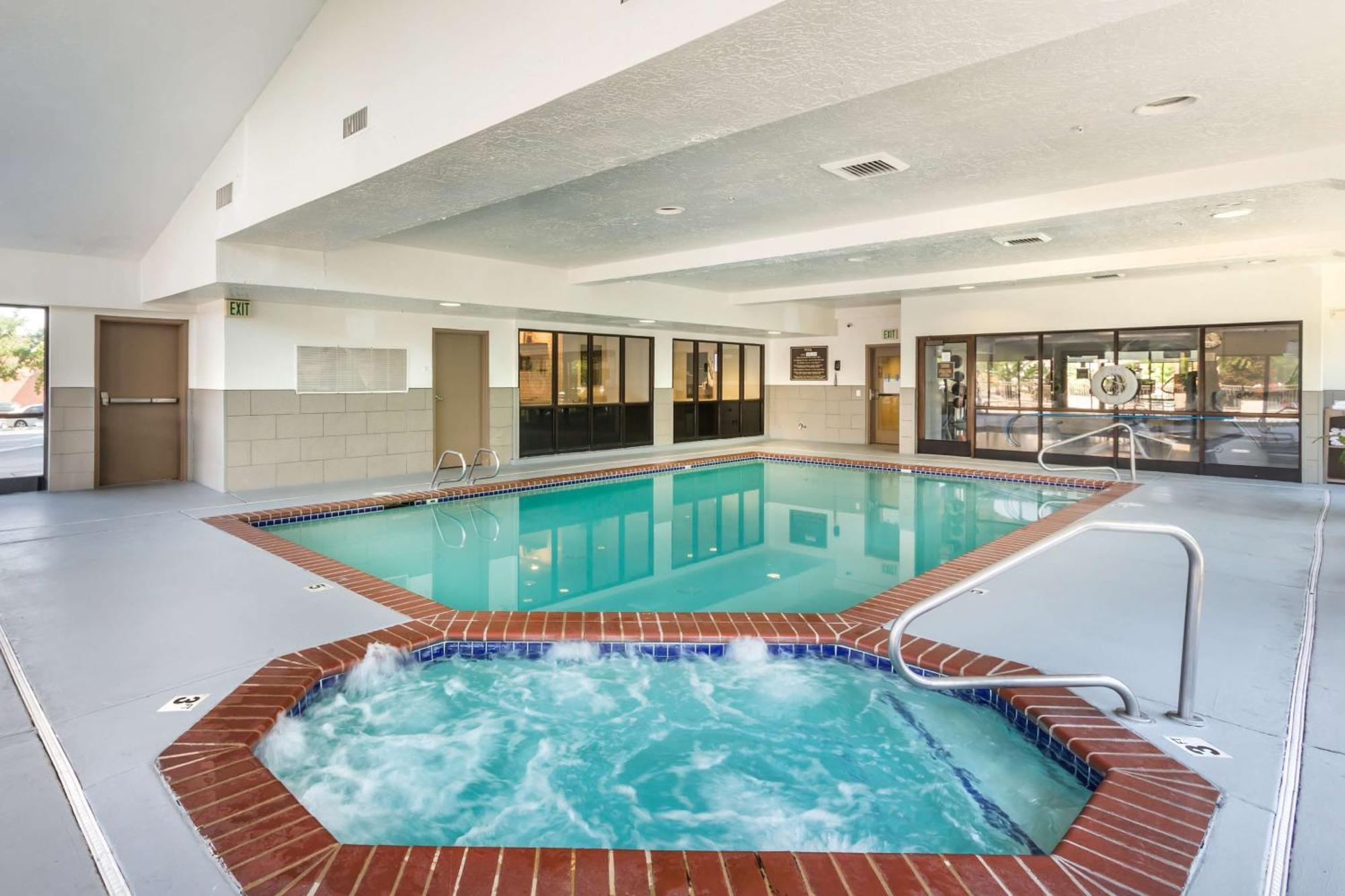 Best Western Plus Cotton Tree Inn Sandy Eksteriør billede